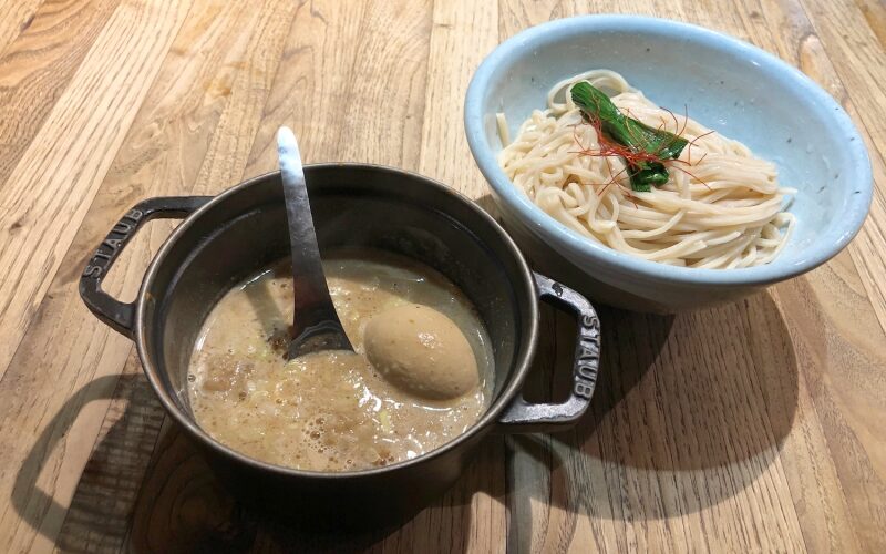 京町家を改装した人気ラーメン屋「和醸良麺・すがり」【GAYめし】