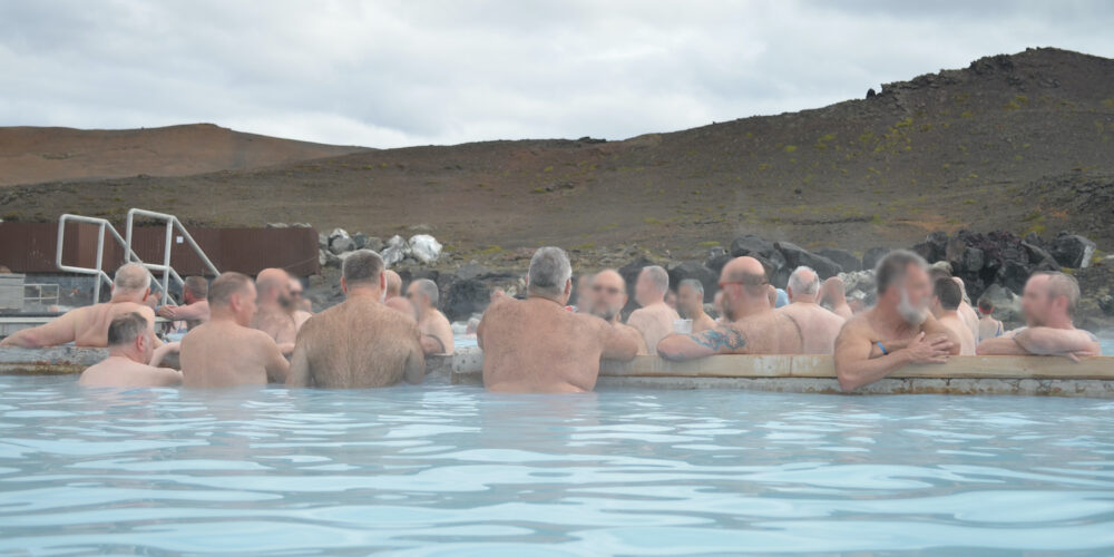 世界一ゲイフレンドリーな国「アイスランド」の名物温泉【GAYめし】【GENXY】